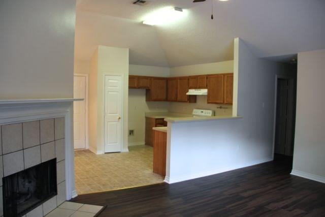 Building Photo - 154 Windsong Pl