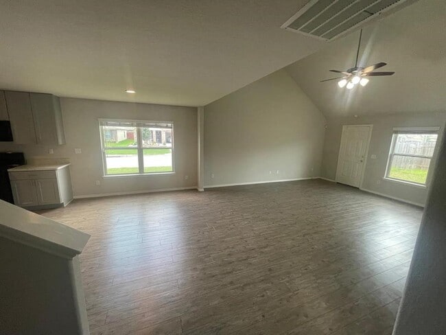 Building Photo - 14550 Breezy Orch Trail