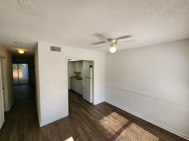 Building Photo - 6399 Baker Ct