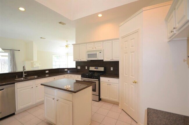 Building Photo - 1219 Cambrian Park Ct