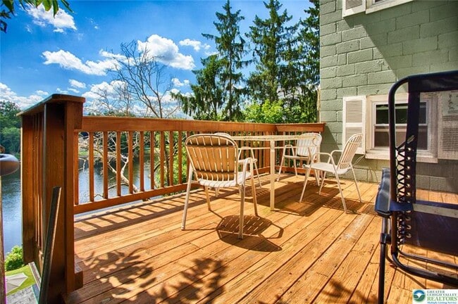 Building Photo - 5449 Depues Rd