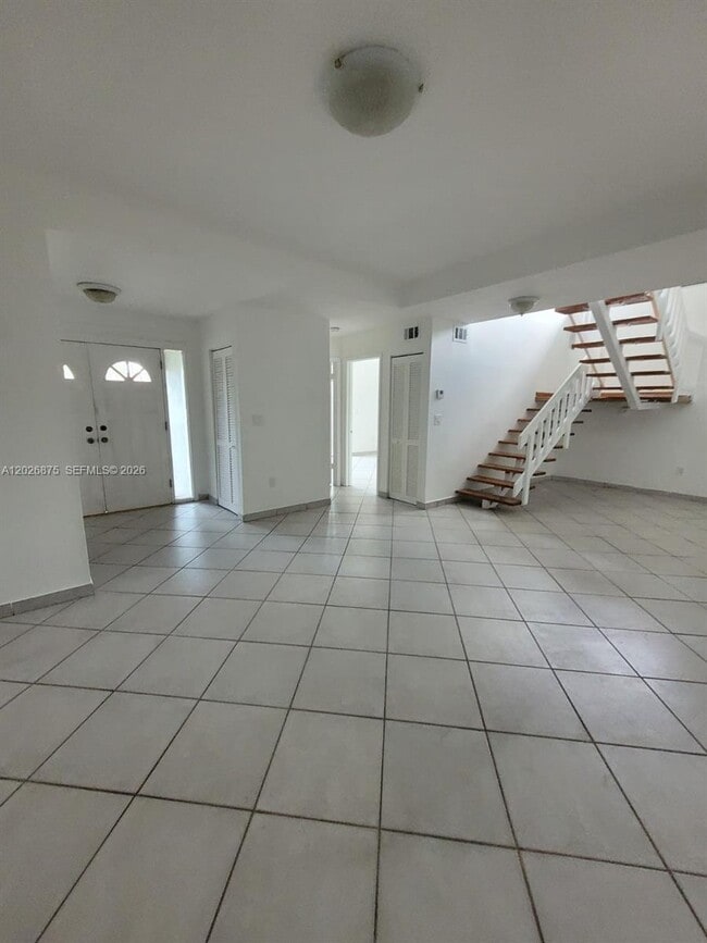 Building Photo - 2438 SW 109th Ct