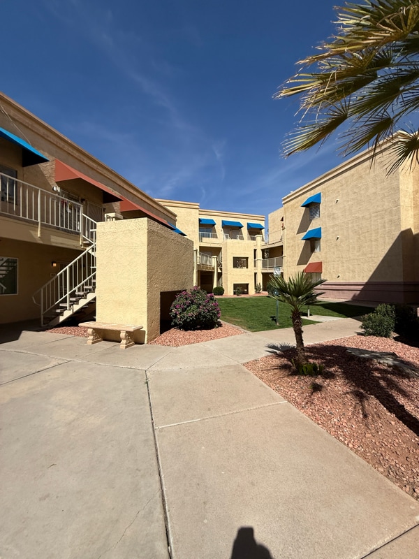 Building Photo - 12221 W Bell Rd