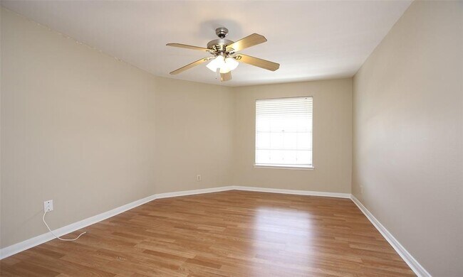 Building Photo - 8787 Brae Acres Rd