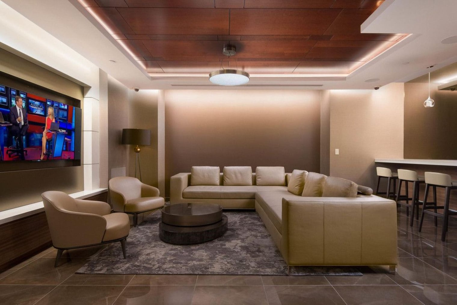 Building Photo - 179 E 94th St