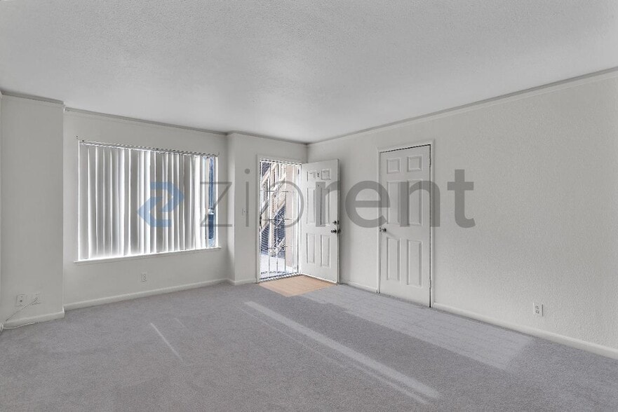 Building Photo - 417 Alamo Creek Ct