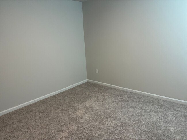 Building Photo - 5 Bedroom 2.5 Bathroom Home in Sunfish Cove in Sunset Beach, NC