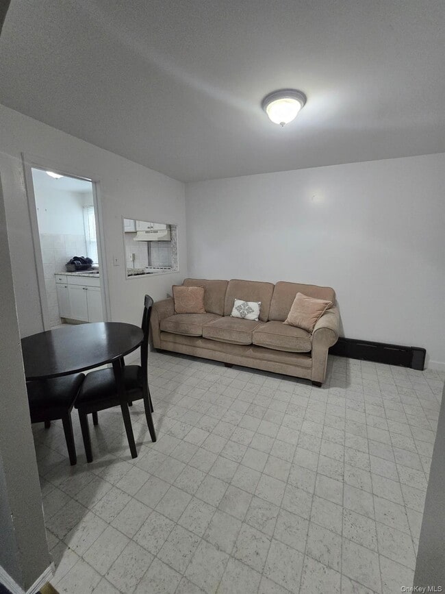 Building Photo - 135-01 Cross Bay Blvd