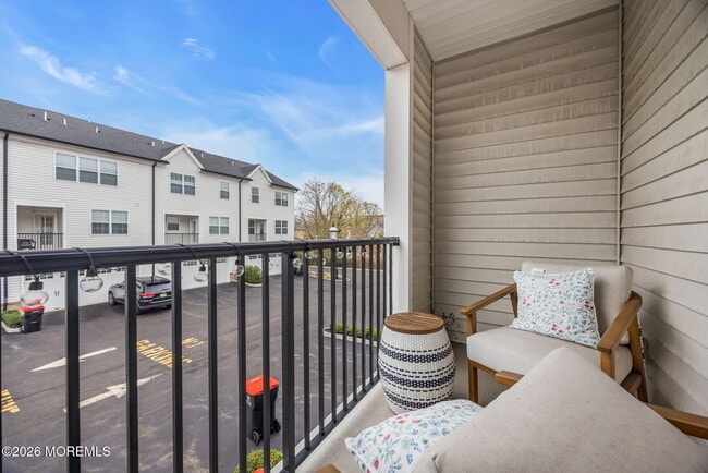 Building Photo - 28 Catherine St