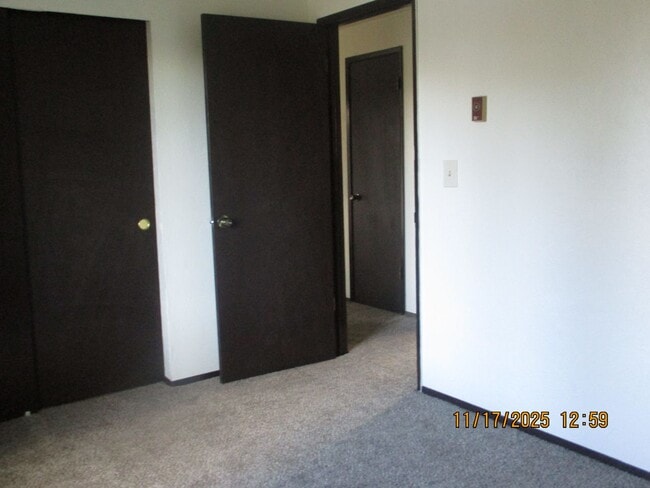 Building Photo - 1128 Ruby Ct