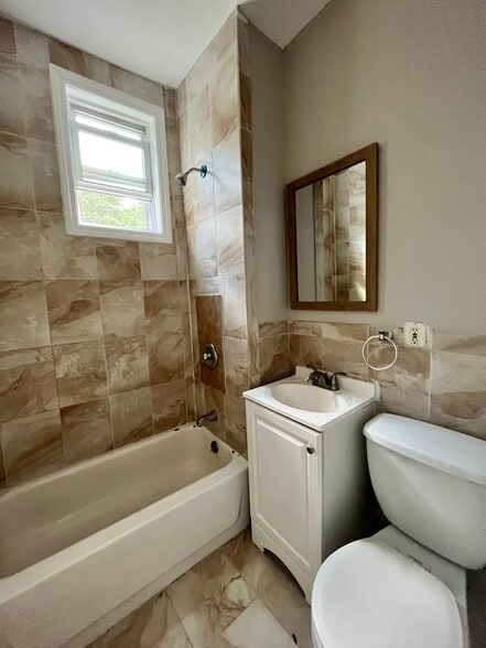 111 Prospect St 1R - 108 Prospect St