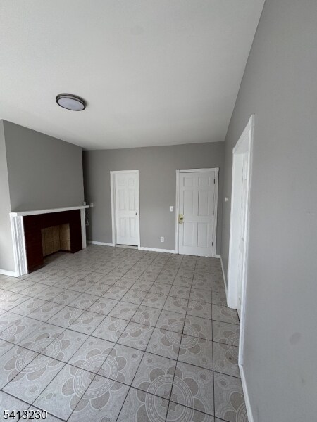 Building Photo - 552 Jefferson Ave