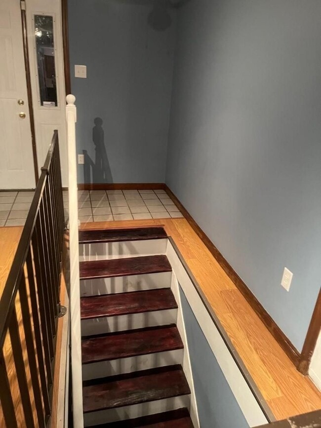 Building Photo - Newly Renovated 3 Bed/1 Bath Single Family...