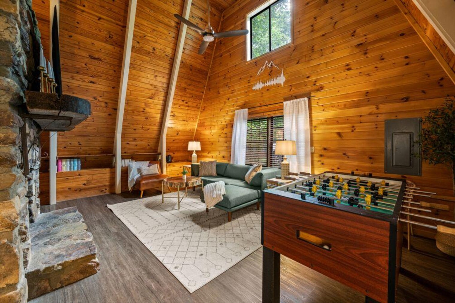 Building Photo - 459 Sugar Mountain Way