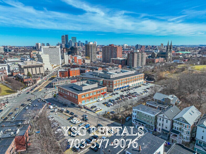 Building Photo - 34 Calumet St