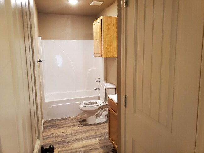 Building Photo - 3/2/1 in Northeast Lubbock