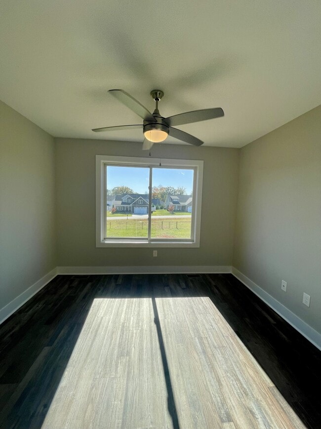 Building Photo - 47 Zentry Pl