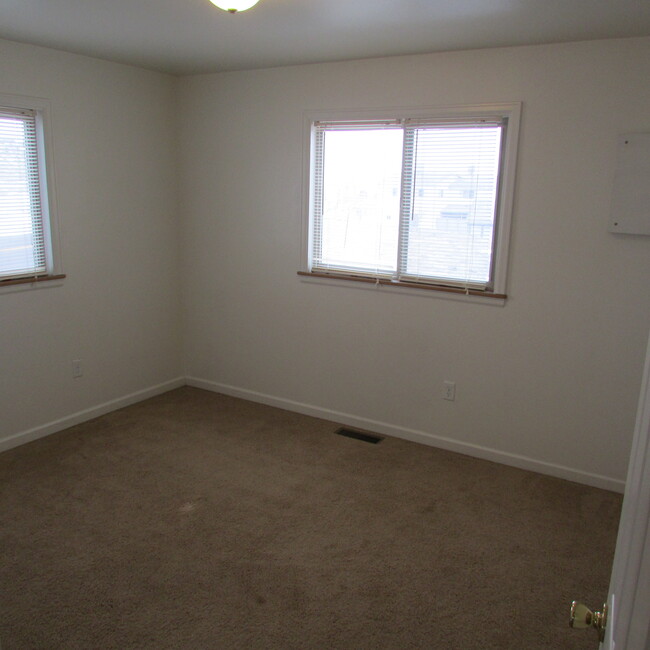 Bedroom 3 - 2244 Lamplighter Ln