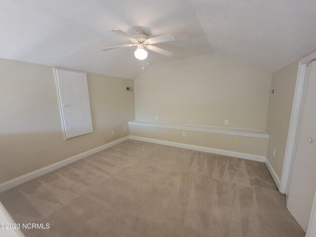 Building Photo - 105 Moses Griffin Ln