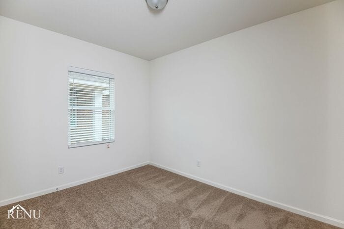 Building Photo - 6011 Mojave Dr