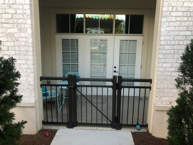 Building Photo - 6915 Endhaven Ln