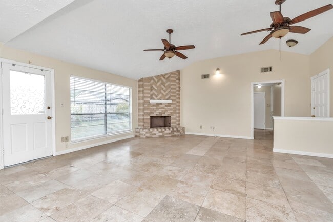 Building Photo - 13411 Splintered Oak Dr