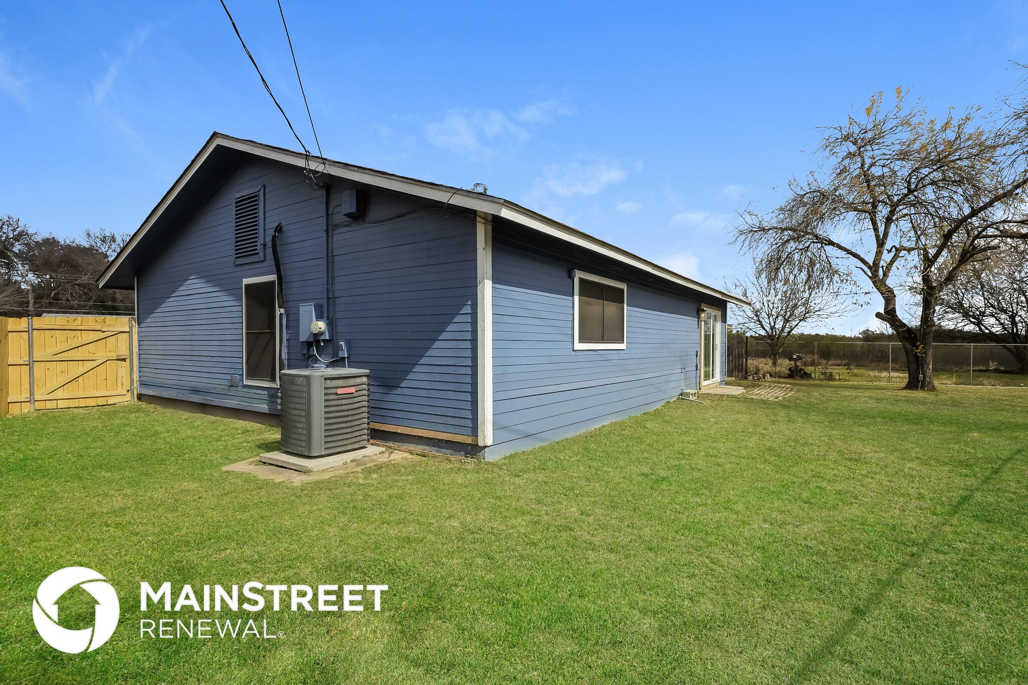 Building Photo - 6606 Gallery Oak St