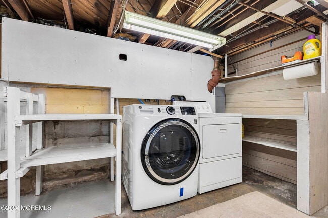 Building Photo - 501 Cable Ave