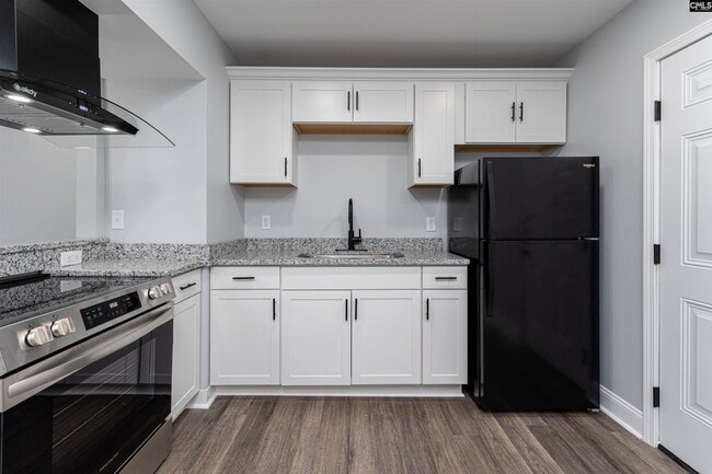 Building Photo - 3621 Medical Dr