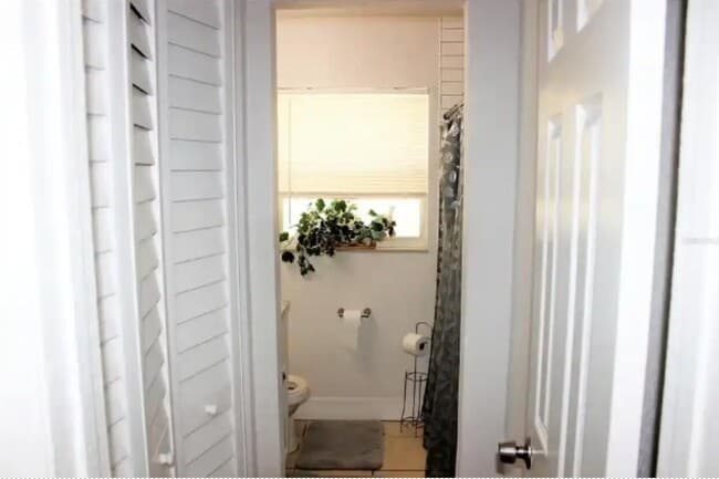 Building Photo - 15144 Jeanie Ln