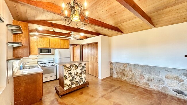 Building Photo - Unique and Rustic Detached Guest Home Unit on Private Country Property Overlooking the Stunning G...