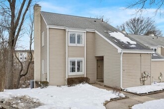 Building Photo - 113 Harvest Ln