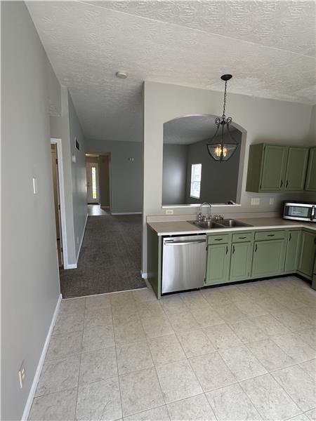 Building Photo - 2691 Edenbridge Ct