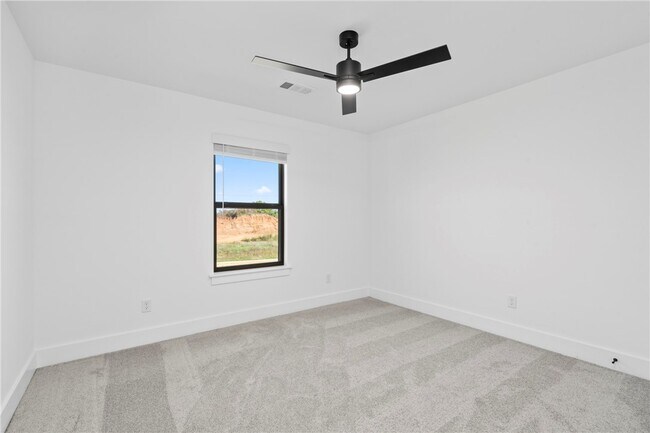 Building Photo - 64 W Gilpin St