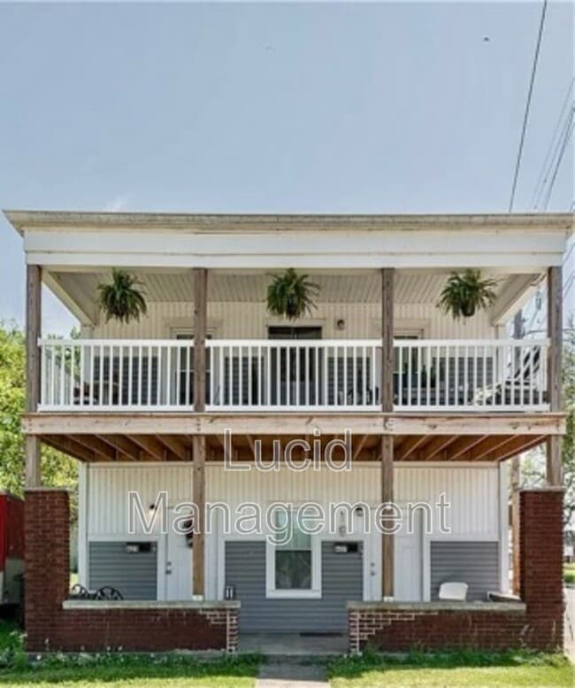 Building Photo - 629 W Market St