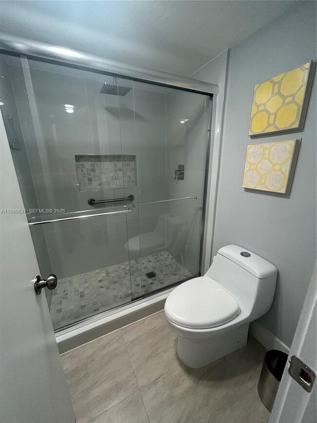 Building Photo - 4017 N Cypress Dr