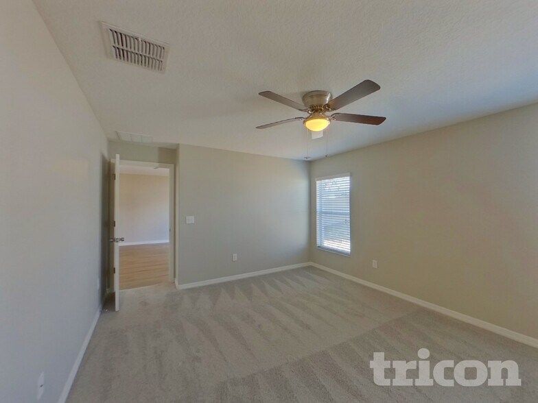 Building Photo - 8440 Hunters Fork Loop