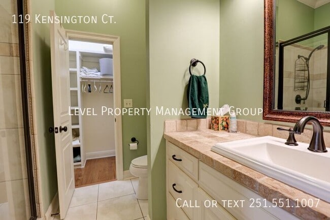 Building Photo - 119 Kensington Ct