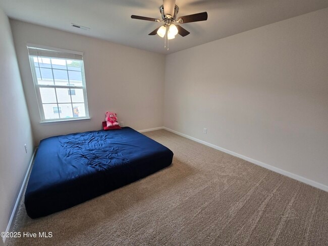 Building Photo - 4510 Sandstone Dr
