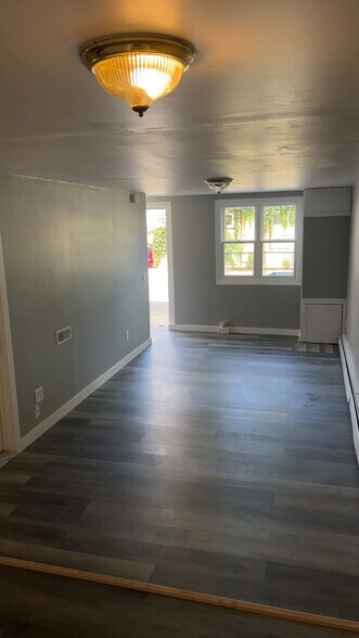 Building Photo - 83 Terrace Ave