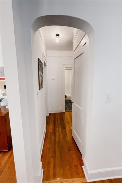 Building Photo - 1408 Memorial Dr SE