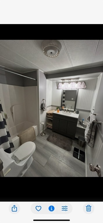 Building Photo - 100 Phelps St