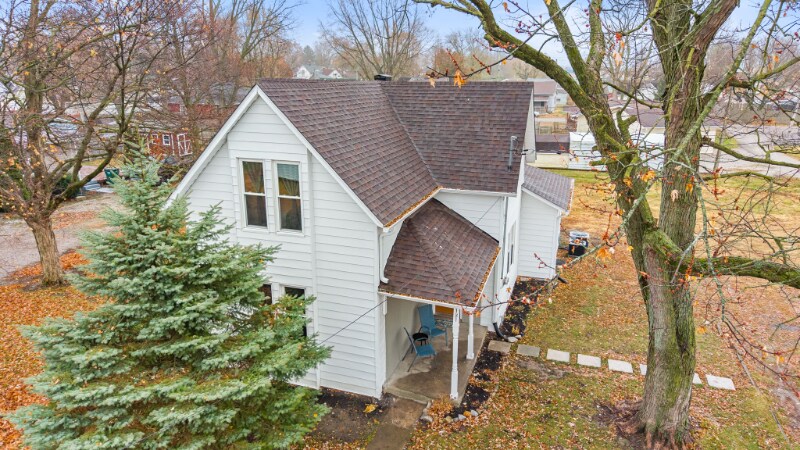 Building Photo - 131 W Noble St