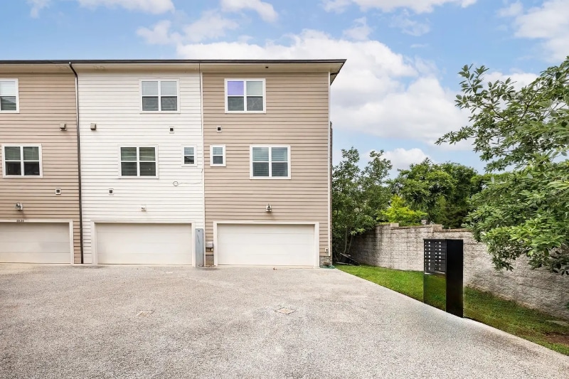 Building Photo - 5521 Kentucky Ave