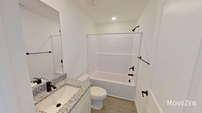 Building Photo - 16 Catawba Ave