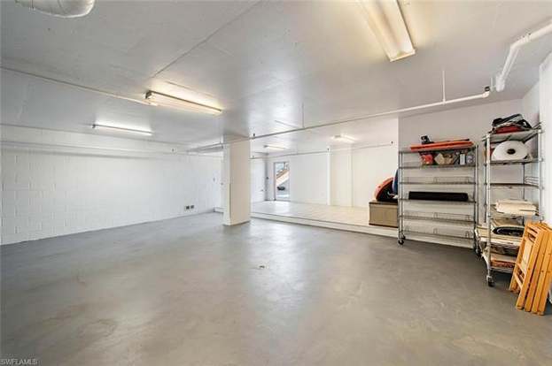 Building Photo - 60 Seagate Dr