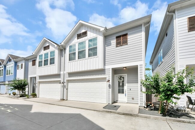 Building Photo - 9448 Kerrwood Ln