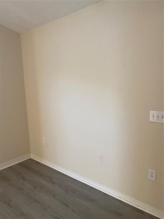 Building Photo - 8556 Trail Wind Dr