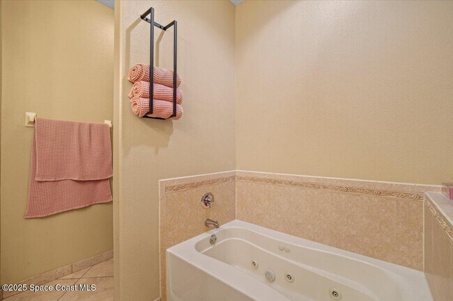 Building Photo - 2097 Hidden Grove Ln