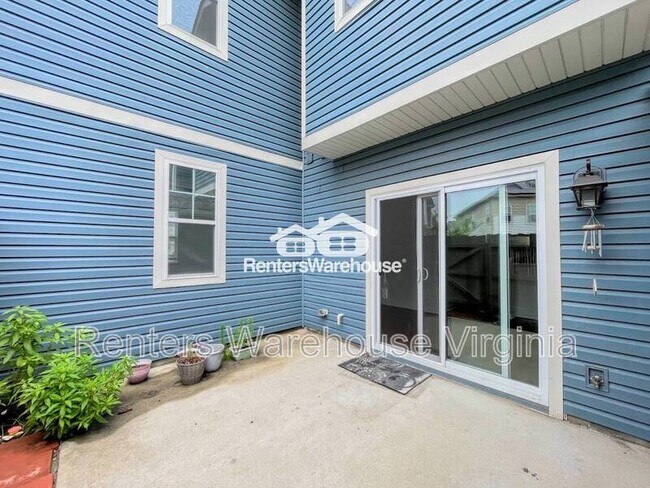 Building Photo - 1713 Dresdon Ln